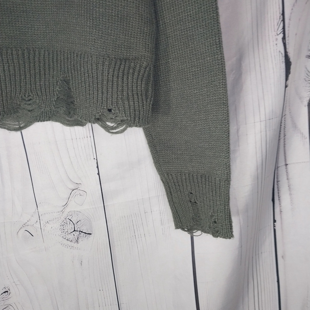 No Boundaries Olive Mushroom Graphic Cropped Grunge Distressed  Sweater - Picture 9 of 9